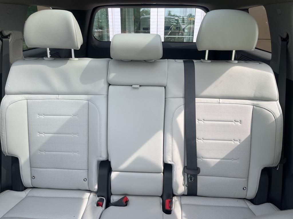 new 2024 Hyundai SANTA FE HEV car, priced at $40,995