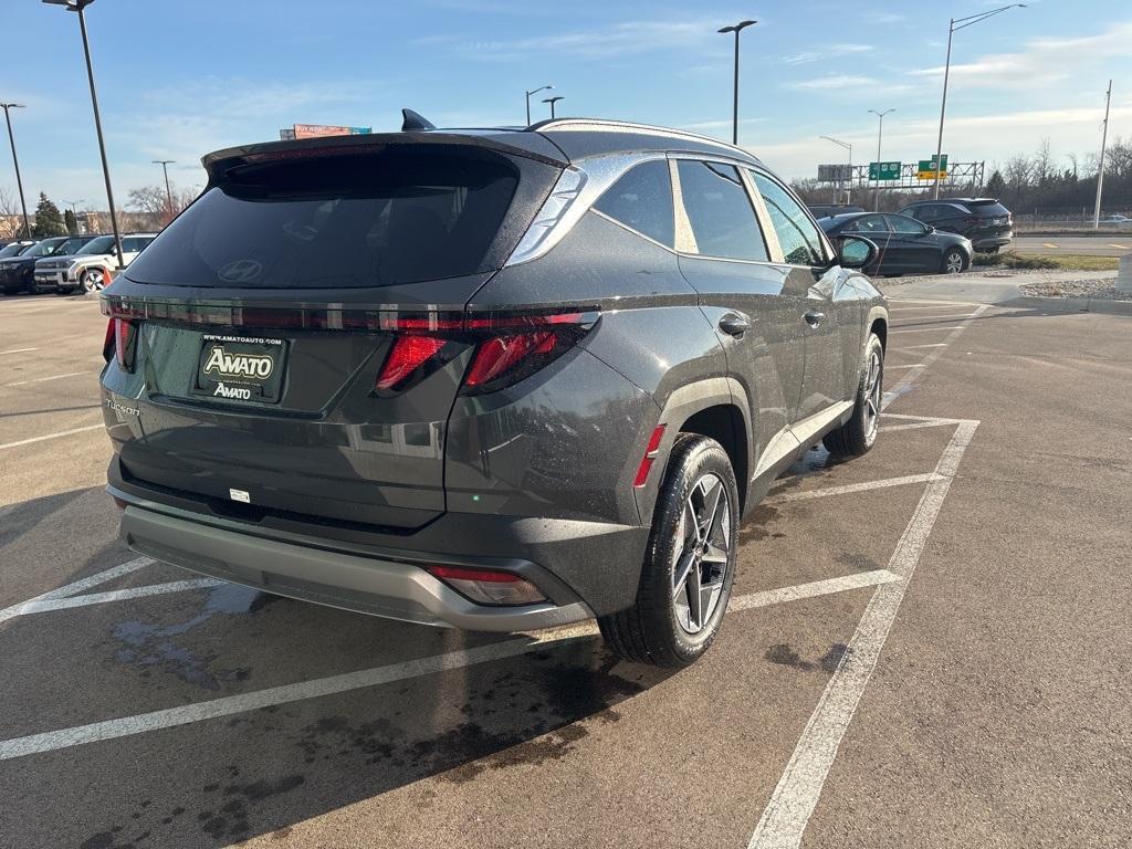 new 2025 Hyundai Tucson car, priced at $33,570