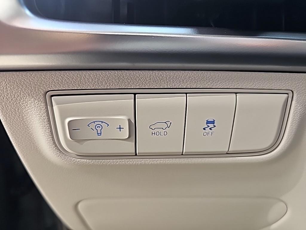 new 2026 Hyundai Tucson car, priced at $32,000