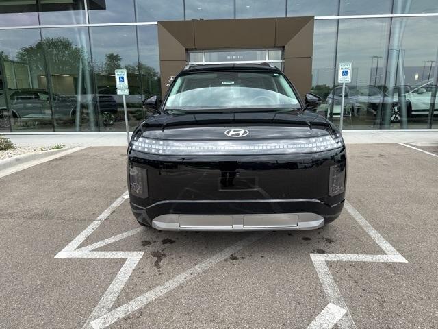 new 2026 Hyundai IONIQ 9 car, priced at $63,585
