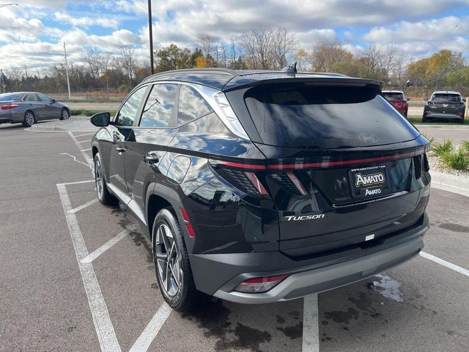 new 2025 Hyundai Tucson car, priced at $36,195