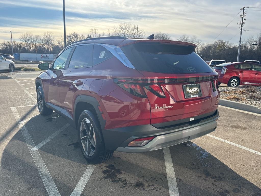 new 2025 Hyundai Tucson car, priced at $34,040