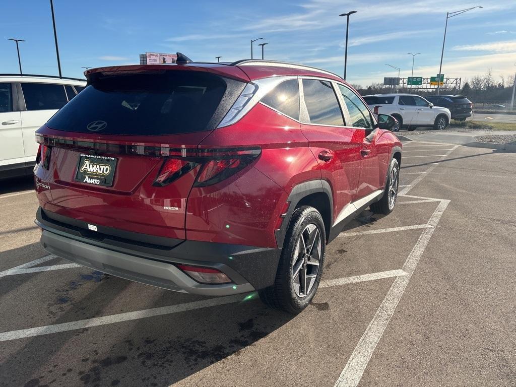 new 2025 Hyundai Tucson car, priced at $34,040