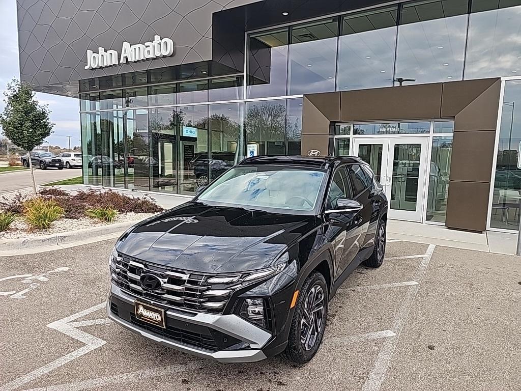 new 2025 Hyundai TUCSON Hybrid car, priced at $41,244