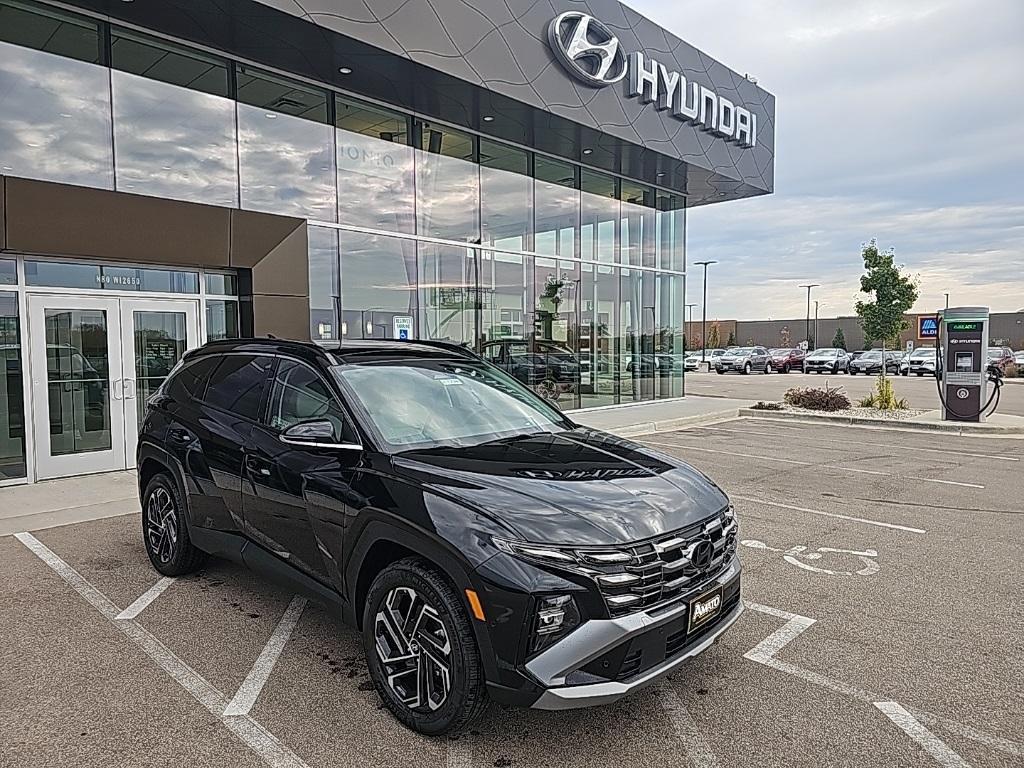 new 2025 Hyundai TUCSON Hybrid car, priced at $41,244