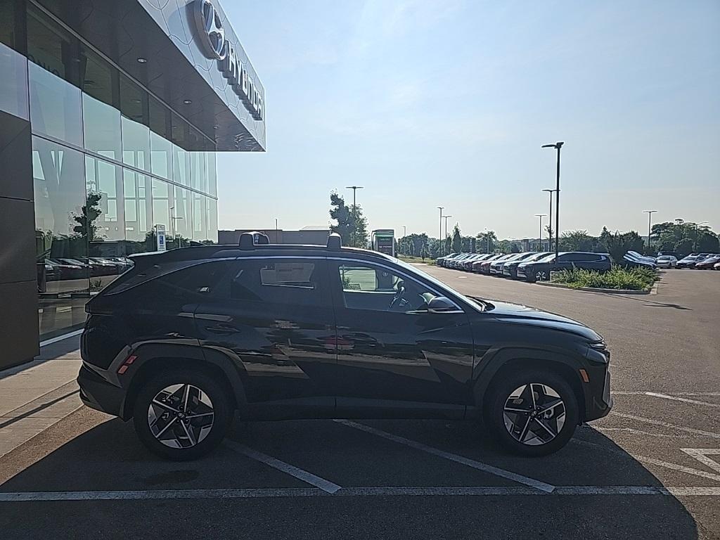 new 2025 Hyundai Tucson car, priced at $34,384