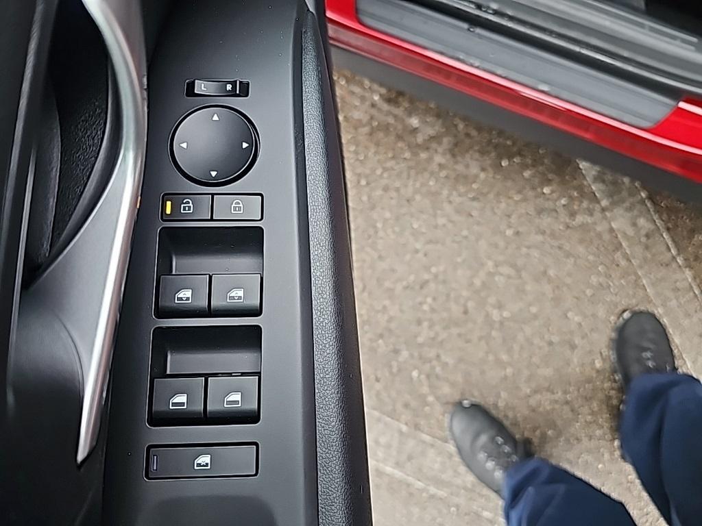 new 2026 Hyundai TUCSON Hybrid car, priced at $32,844