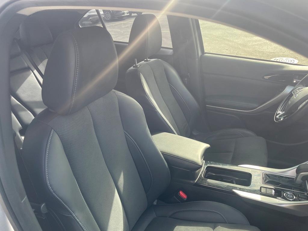 used 2024 Mitsubishi Eclipse Cross car, priced at $20,598