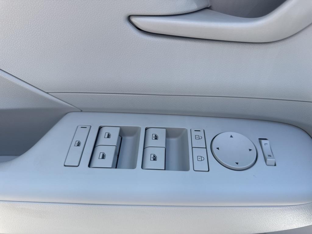 new 2025 Hyundai Kona car, priced at $30,339