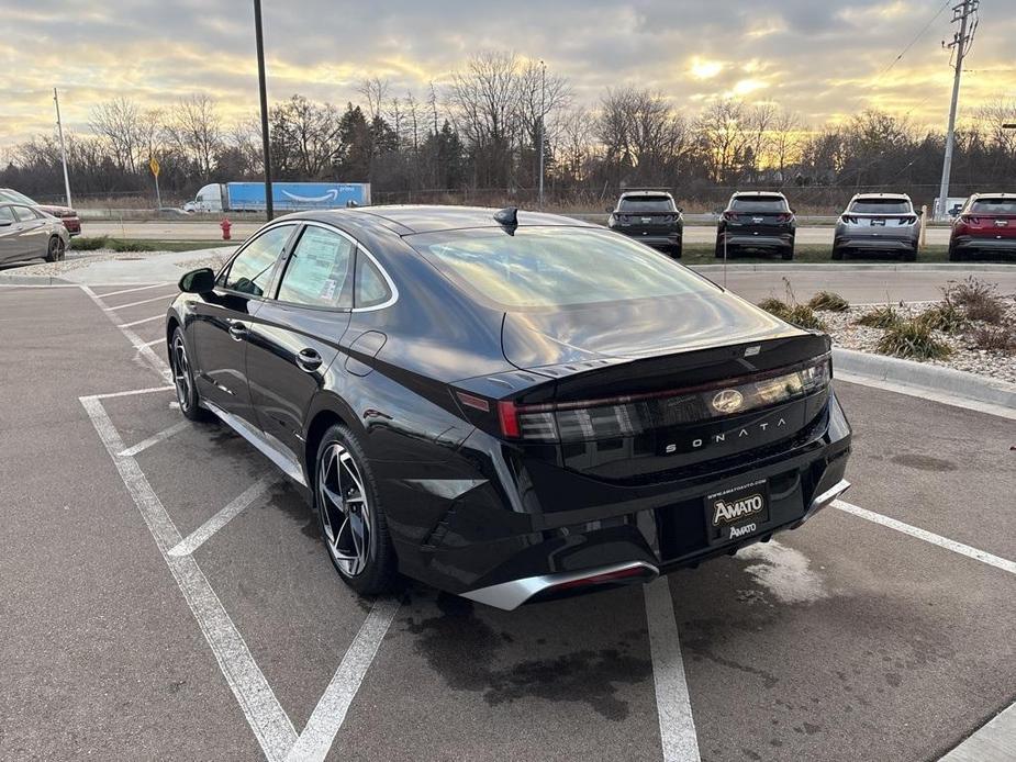 new 2025 Hyundai Sonata car, priced at $32,675