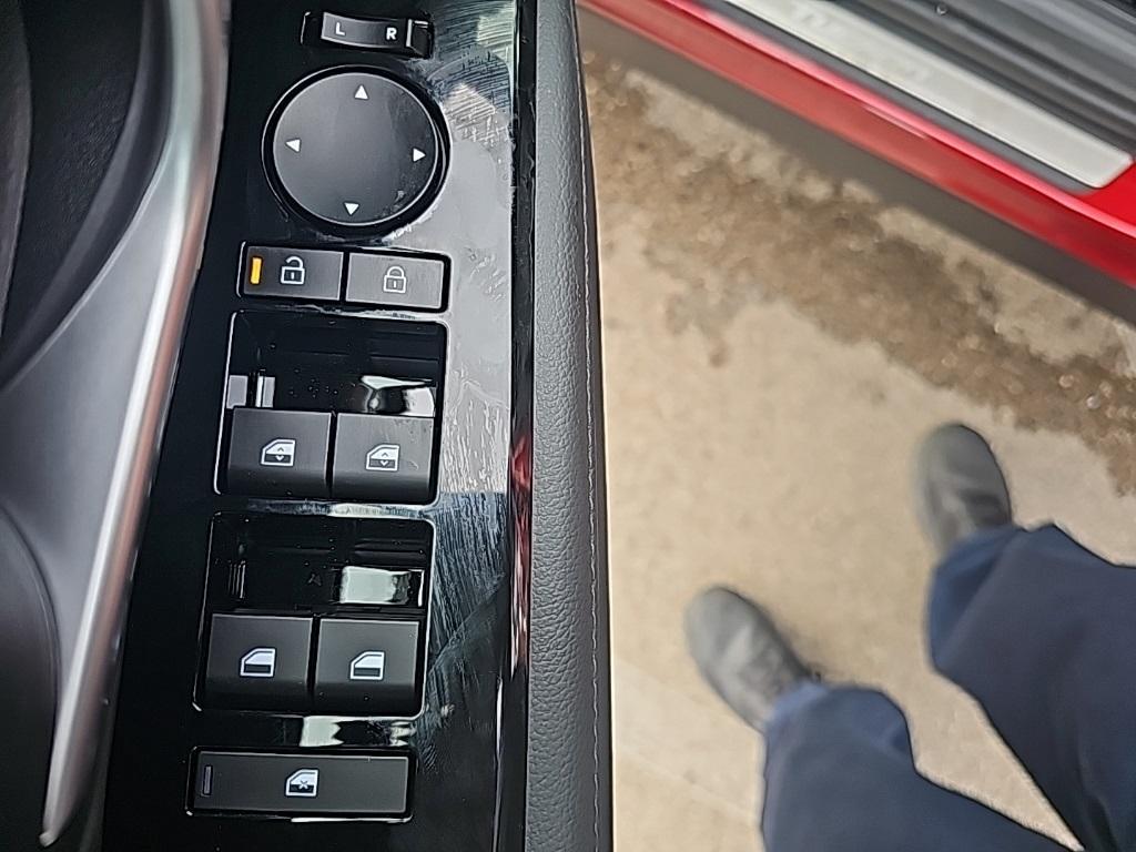 new 2026 Hyundai TUCSON Hybrid car, priced at $41,031