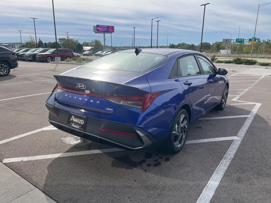 new 2025 Hyundai Elantra HEV car, priced at $27,520