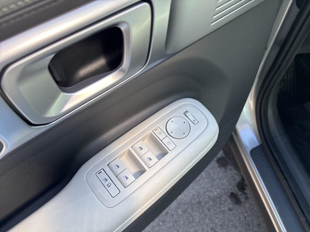 new 2025 Hyundai Santa Fe car, priced at $40,735