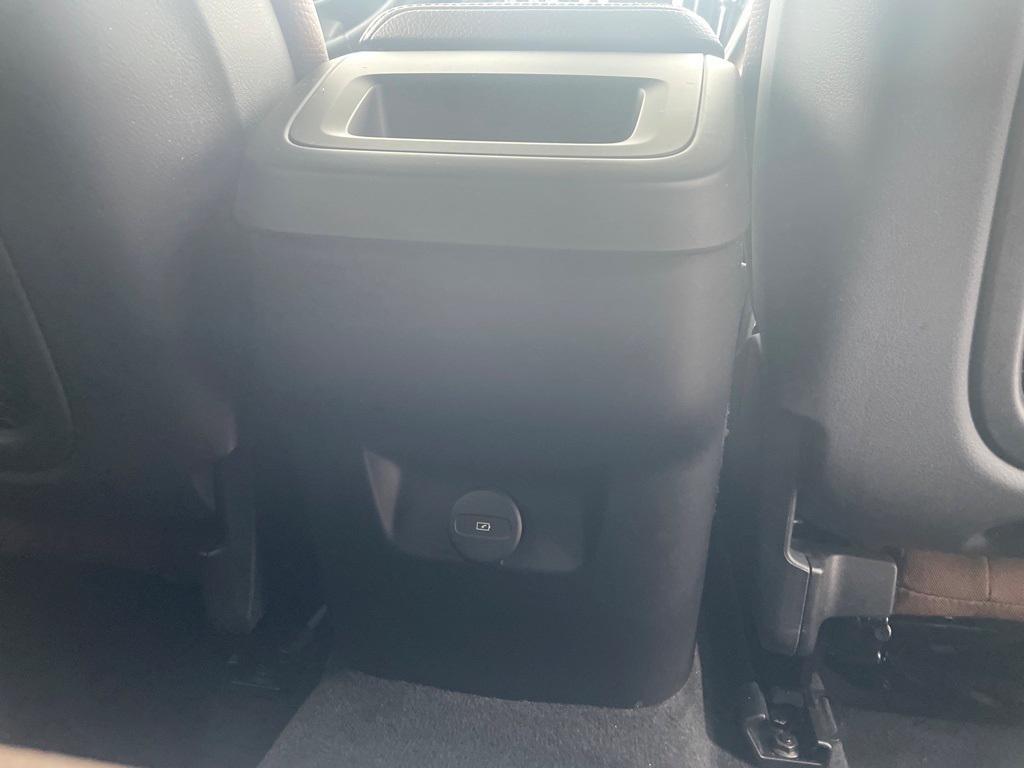 used 2022 Volvo XC60 car, priced at $30,288