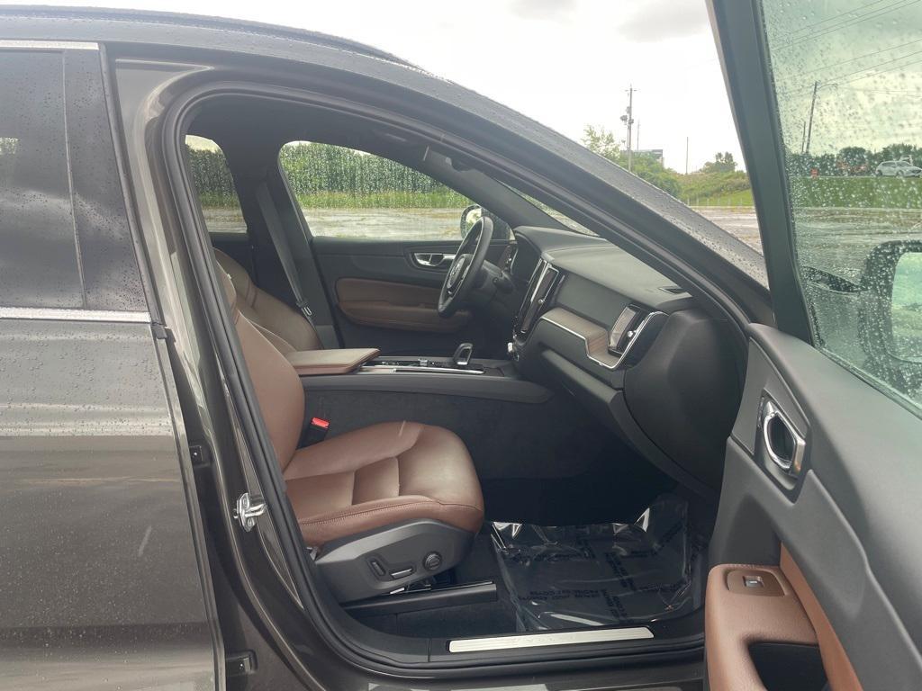 used 2022 Volvo XC60 car, priced at $30,288