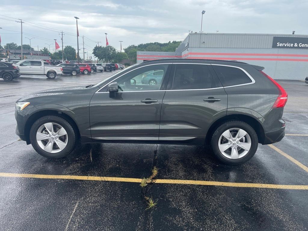 used 2022 Volvo XC60 car, priced at $30,288