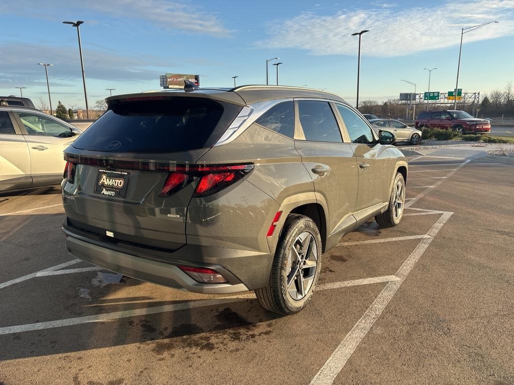 new 2025 Hyundai Tucson car, priced at $33,570