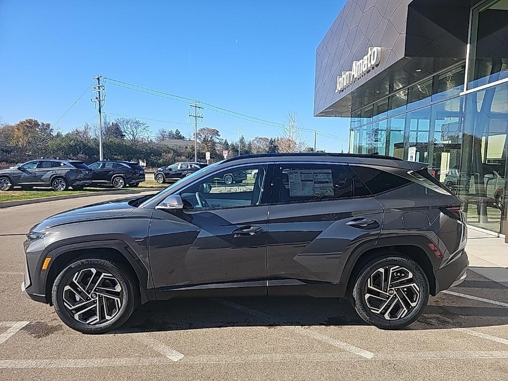new 2026 Hyundai TUCSON Hybrid car, priced at $40,649