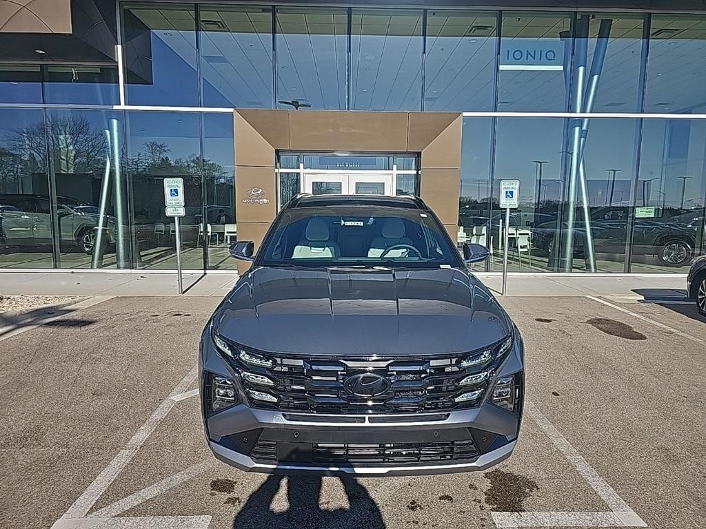 new 2026 Hyundai TUCSON Hybrid car, priced at $40,649