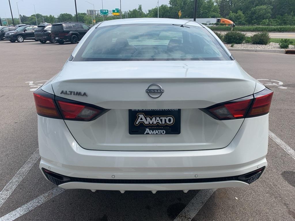 used 2023 Nissan Altima car, priced at $17,999