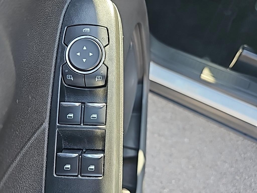 used 2022 Ford Escape car, priced at $17,888