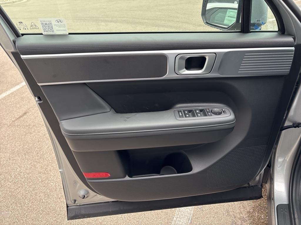 new 2025 Hyundai Santa Fe car, priced at $40,240