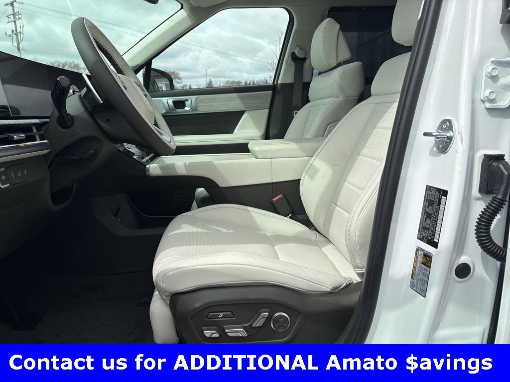 new 2025 Hyundai SANTA FE HEV car, priced at $51,391