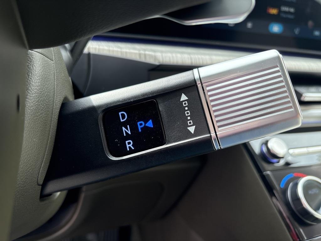 new 2025 Hyundai SANTA FE HEV car, priced at $52,325