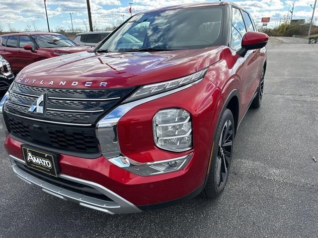 new 2024 Mitsubishi Outlander car, priced at $38,610