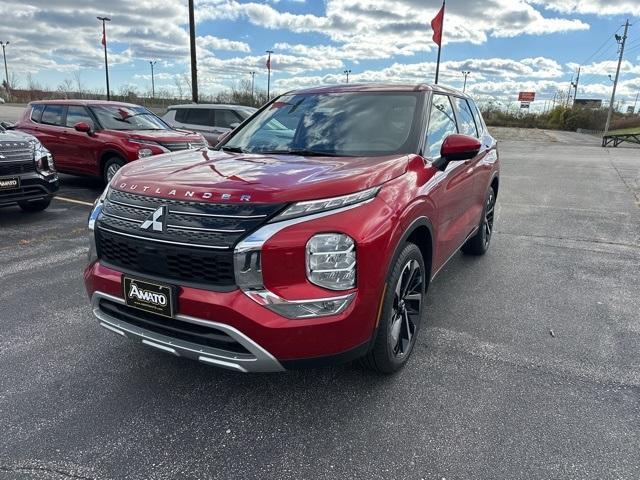 new 2024 Mitsubishi Outlander car, priced at $38,610