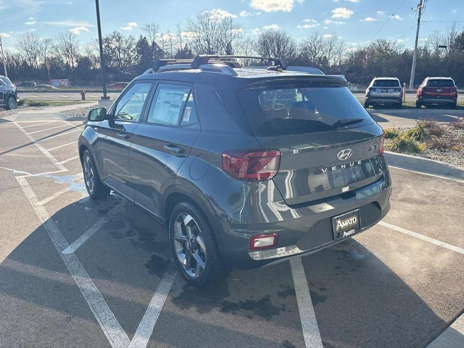 new 2025 Hyundai Venue car, priced at $25,389