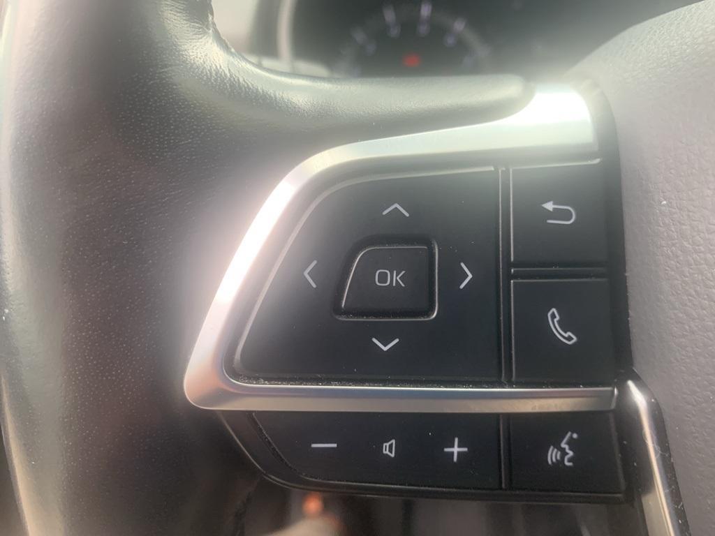 used 2021 Toyota Highlander car, priced at $40,993
