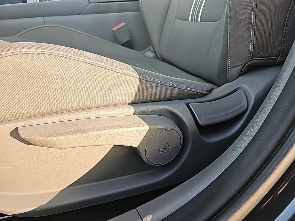 used 2023 Hyundai ELANTRA HEV car, priced at $20,888