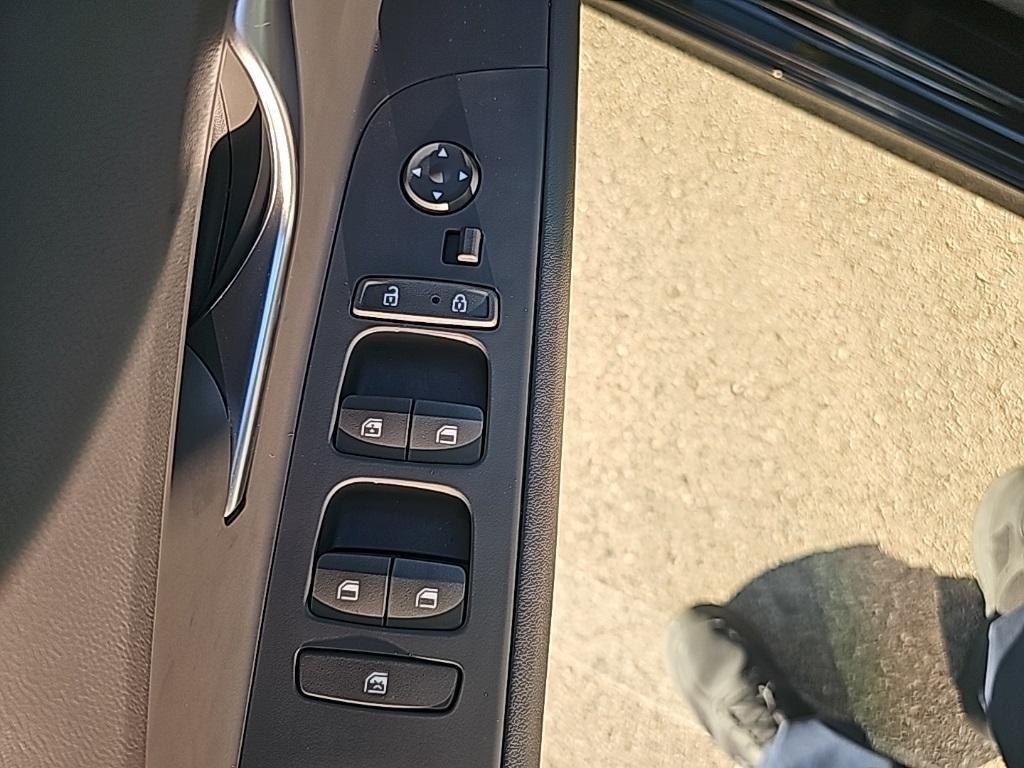 used 2023 Hyundai ELANTRA HEV car, priced at $20,888