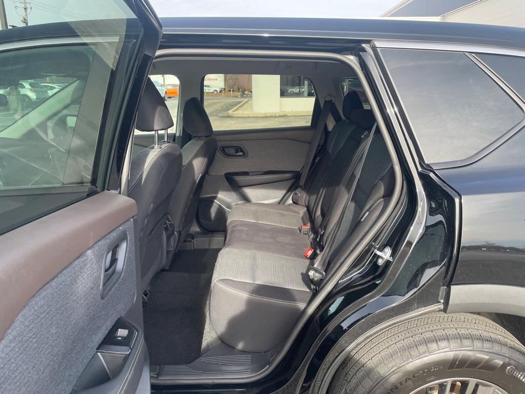 used 2021 Nissan Rogue car, priced at $18,707