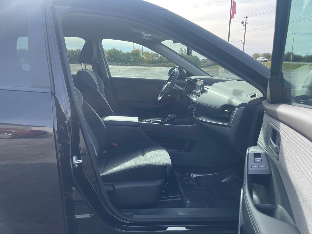 used 2021 Nissan Rogue car, priced at $18,707