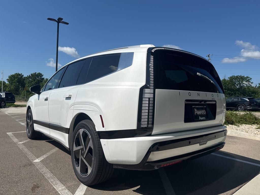 new 2026 Hyundai IONIQ 9 car, priced at $72,649