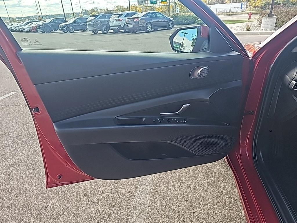 used 2023 Hyundai ELANTRA HEV car, priced at $19,998