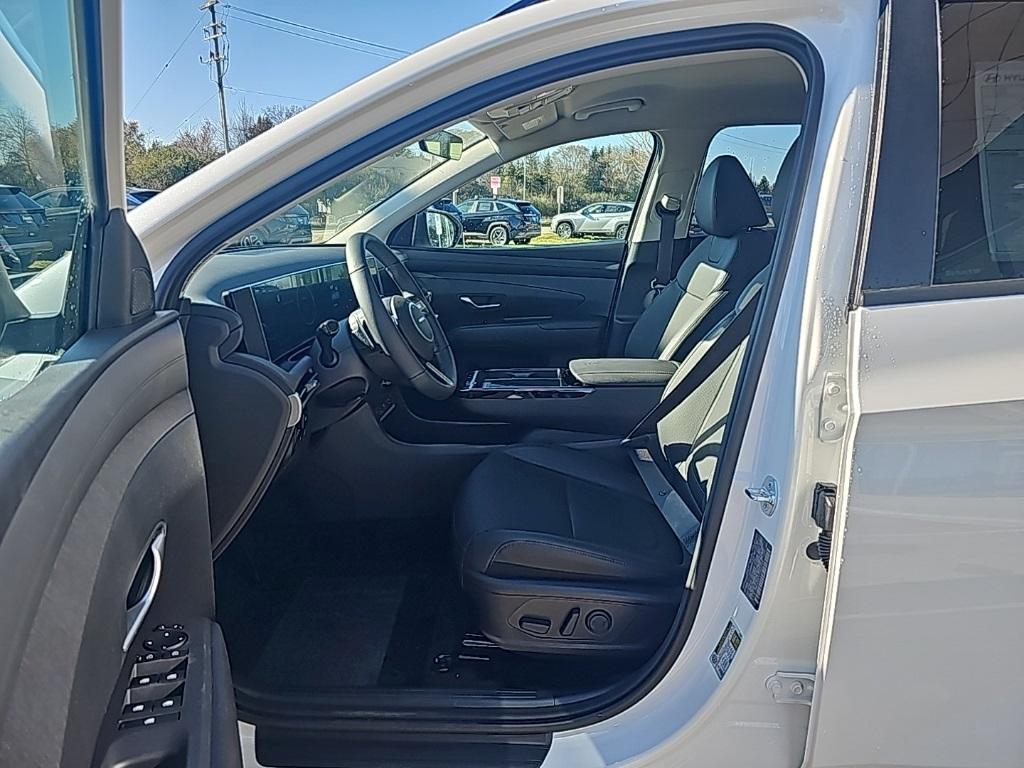 new 2026 Hyundai TUCSON Hybrid car, priced at $34,101