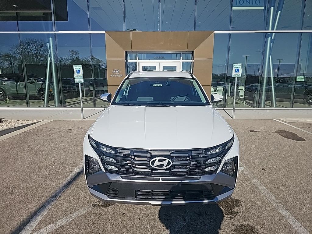 new 2026 Hyundai TUCSON Hybrid car, priced at $34,101