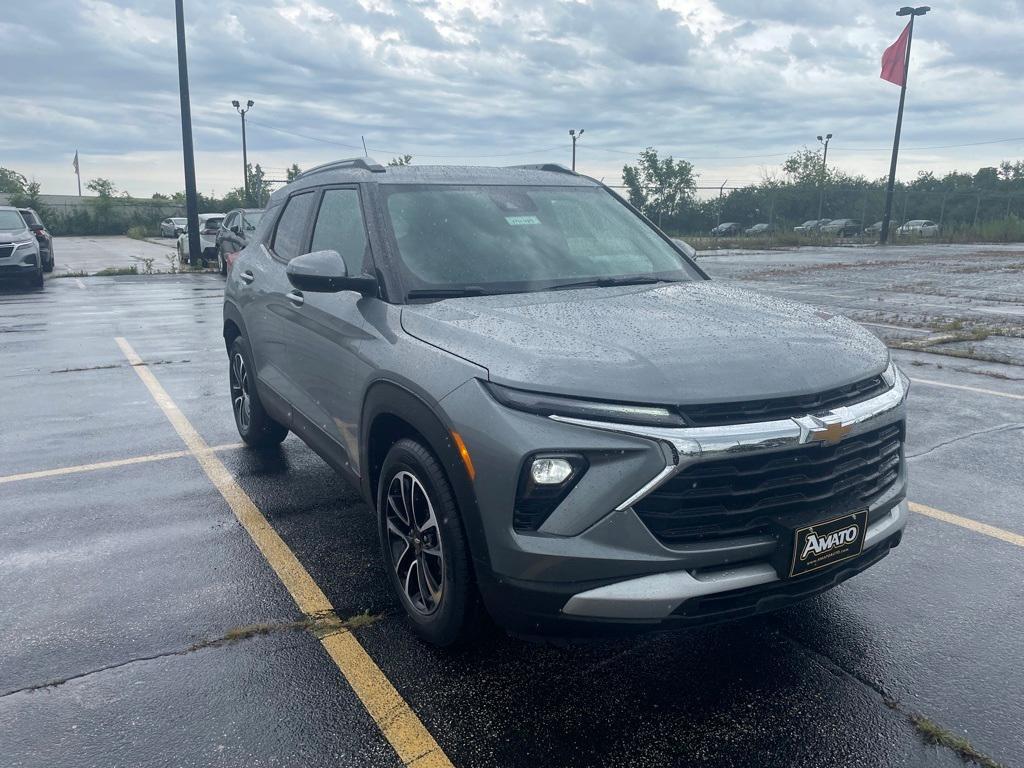 used 2024 Chevrolet TrailBlazer car, priced at $22,786