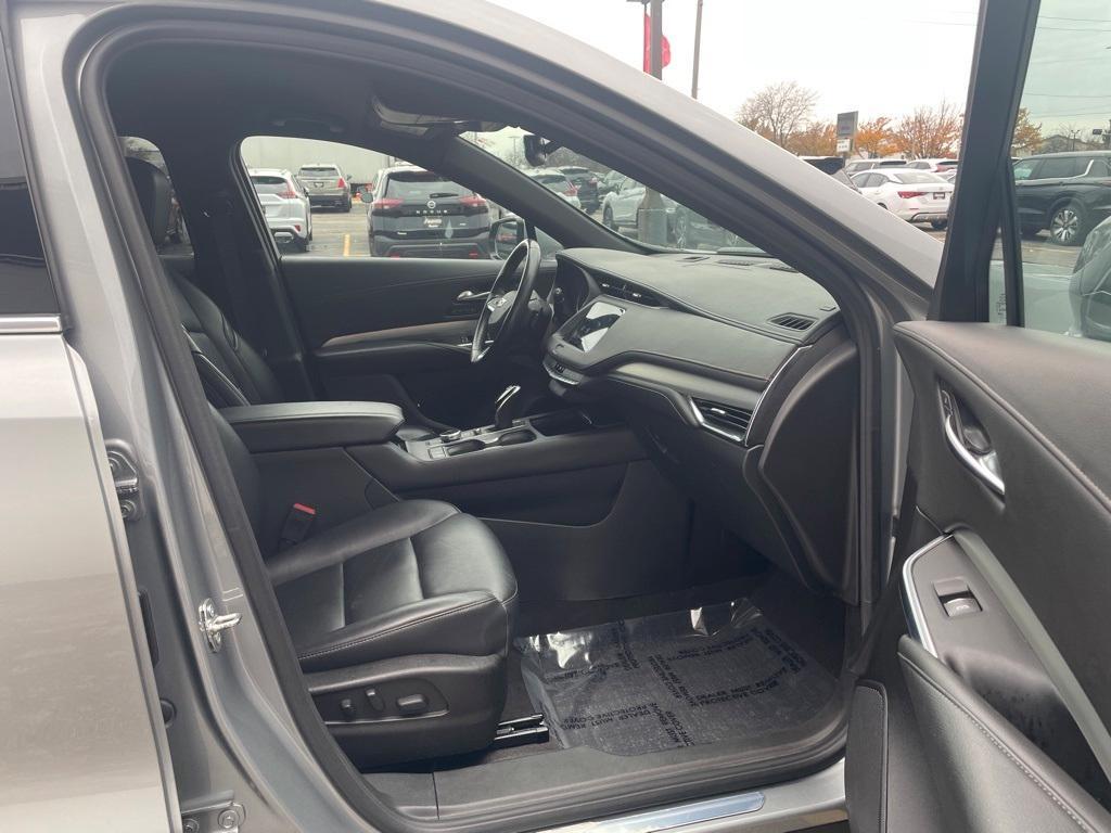 used 2023 Cadillac XT4 car, priced at $23,932