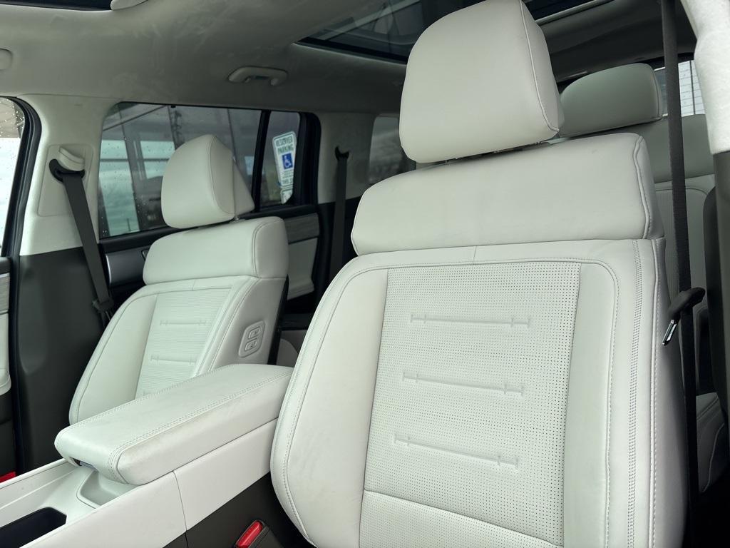 new 2025 Hyundai SANTA FE HEV car, priced at $51,938