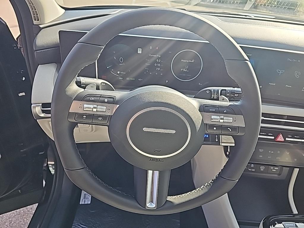 new 2026 Hyundai TUCSON Hybrid car, priced at $33,398