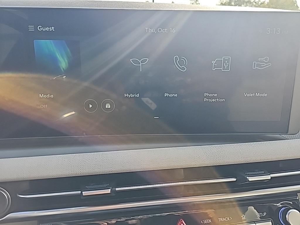 new 2026 Hyundai TUCSON Hybrid car, priced at $33,398