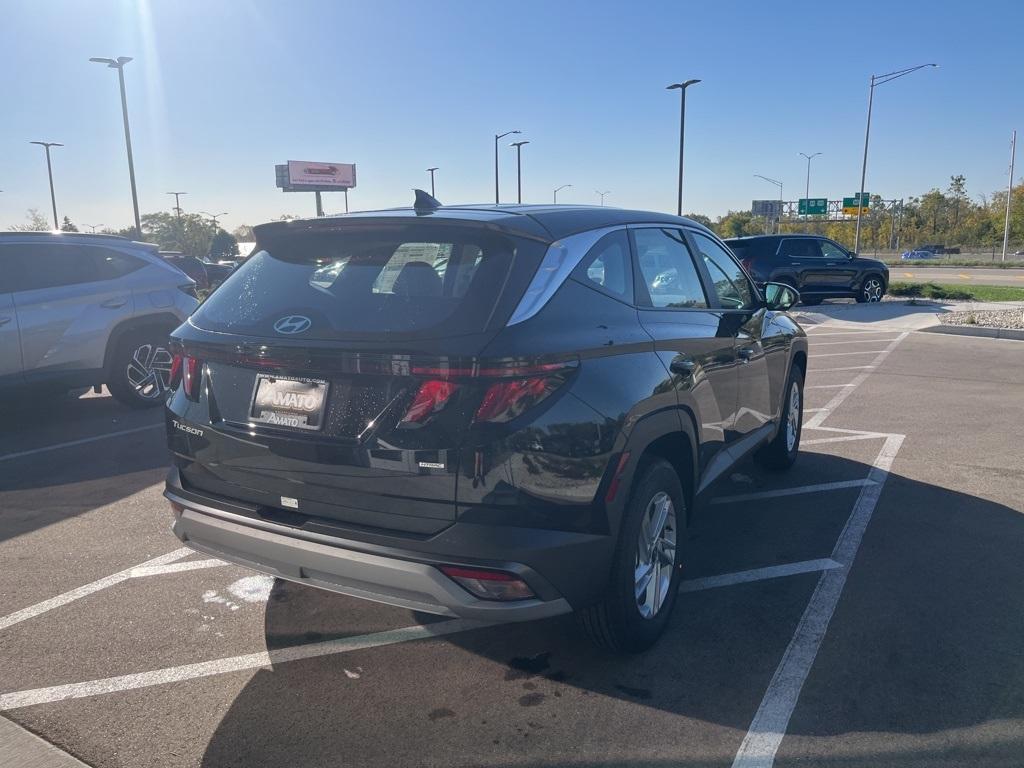 new 2025 Hyundai Tucson car, priced at $31,800