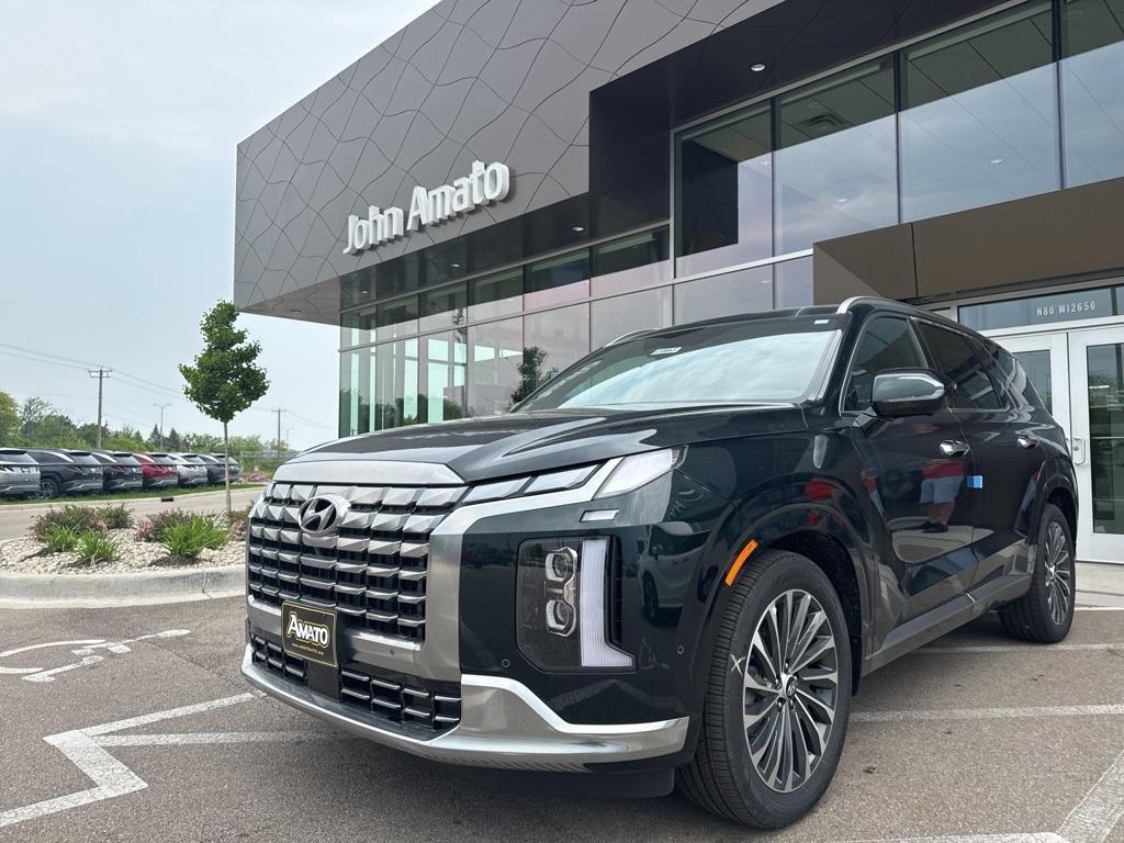 new 2025 Hyundai Palisade car, priced at $53,057