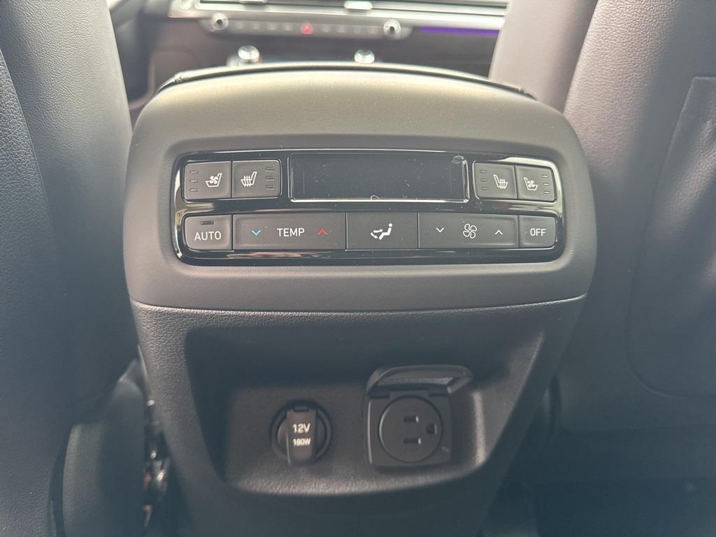 new 2025 Hyundai Palisade car, priced at $54,057