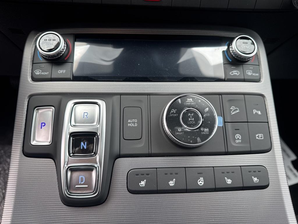new 2025 Hyundai Palisade car, priced at $54,057