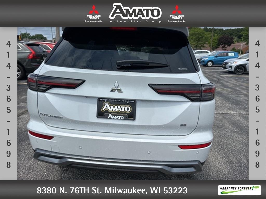 new 2025 Mitsubishi Outlander car, priced at $40,285